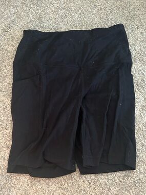Black High-Waist Bike Shorts with Side Pocket